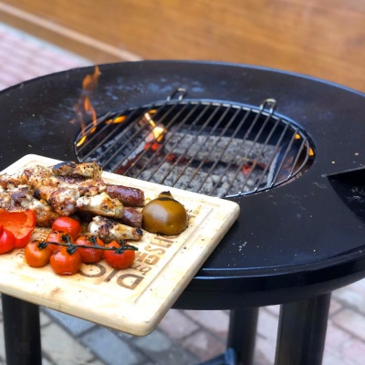 La Hacienda Pitsburgh Plancha Plate L