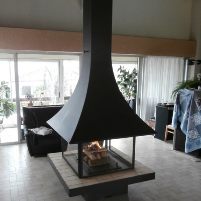 Центральный камин Bordelet Julietta 985 Центральный камин Bordelet Julietta 985