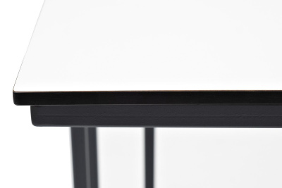 Интерьерный стол 4SIS Тулон 40х40х60 Цвет: молочный, черный Интерьерный стол 4SIS Тулон 40х40х60 Цвет: молочный, черный