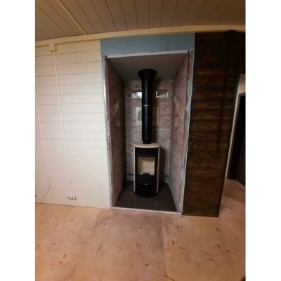 Печь-камин ABX Tartu 5 (черная сталь, бразильский песч.с верх. плитой)