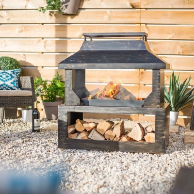 La Hacienda Stonehurst